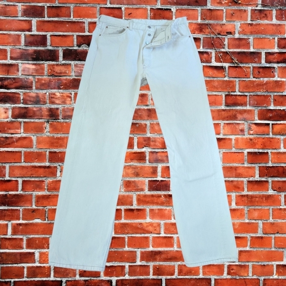 Levis Vintage 501 Made In USA Reg Tag Button Fly Natural White Jeans W40 L34 - Picture 1 of 11
